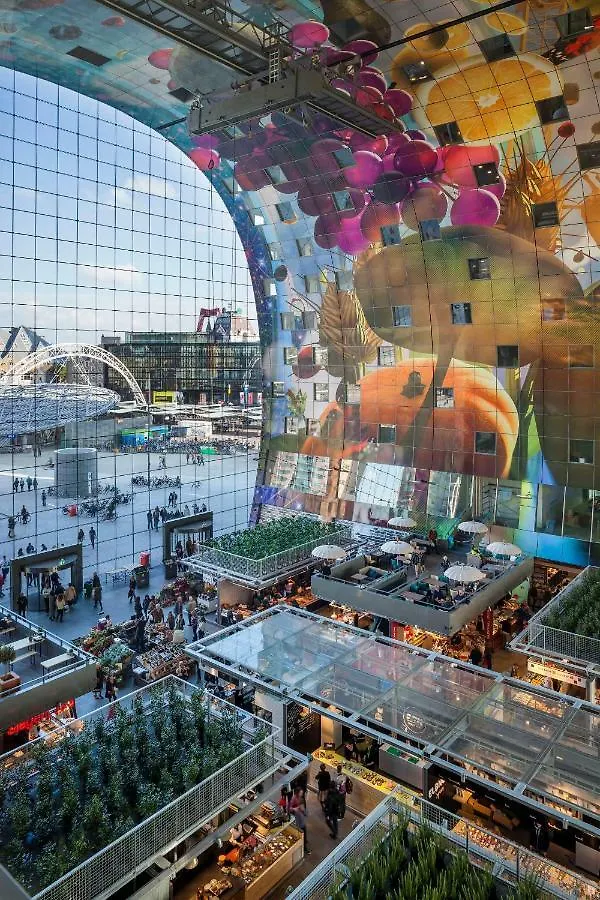 Fiona Hotel Rotterdam 0*,